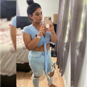 Meet your Posher, Bethzie